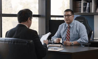 ¿Los dispositivos manos libres afectan las demandas por lesiones personales en Arizona?